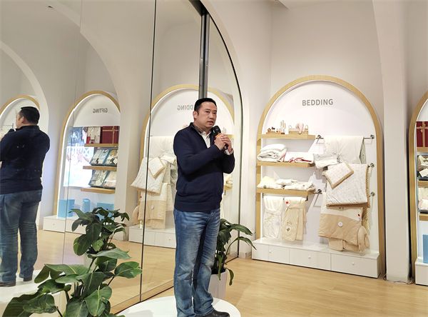 丽婴房2024秋冬订货会盛大启幕秘境寻踪主题引领时尚新风潮