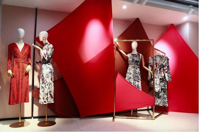 DVF 2024秋冬-25早春度假系列发布(图4)