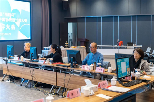 “青山湖T恤”流行趋势发布秀亮相上海