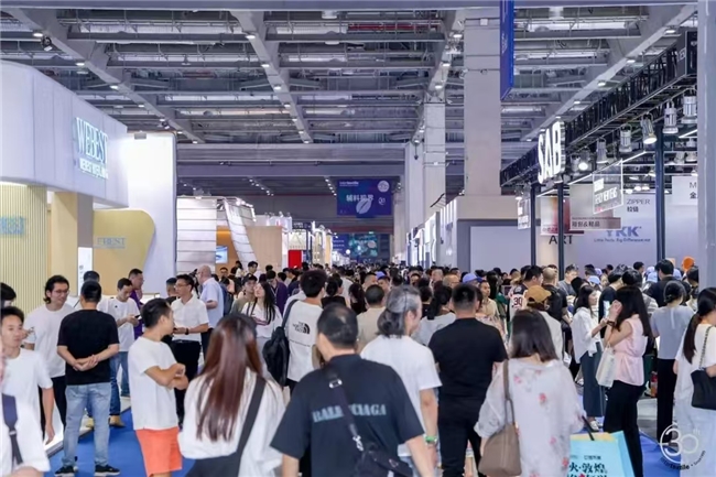 2024 intertextile秋冬面辅料展盛大启幕引领纺织新篇章(图2)