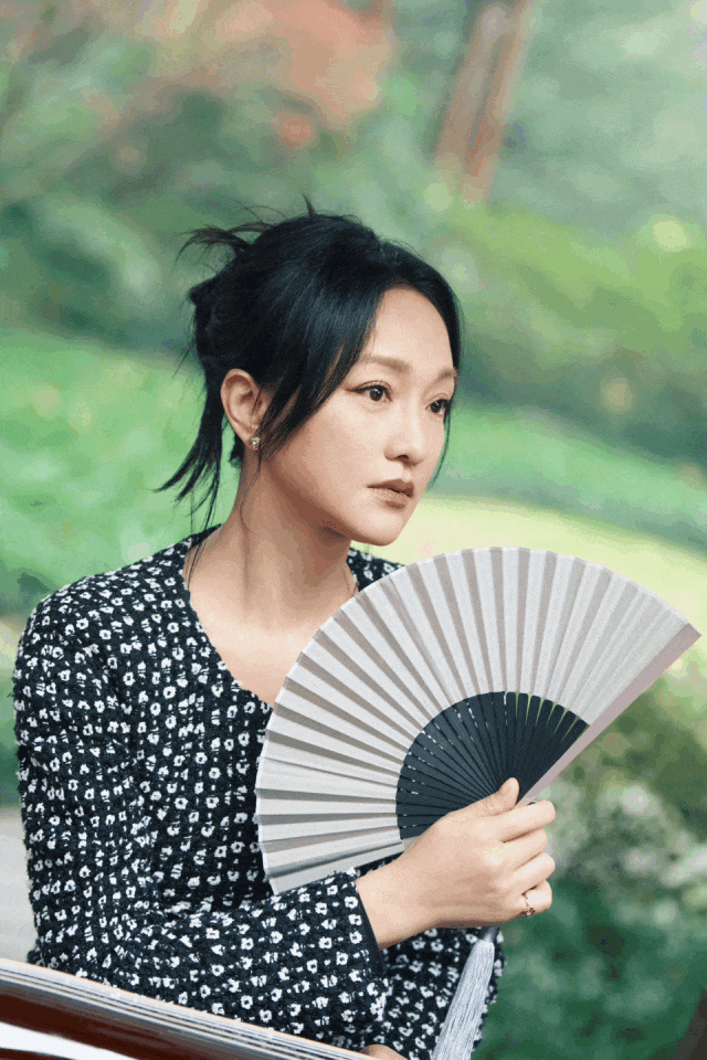 香奈儿杭州大秀刘雯开闭场周迅、王一博化身“人间香奈儿”…(图4)