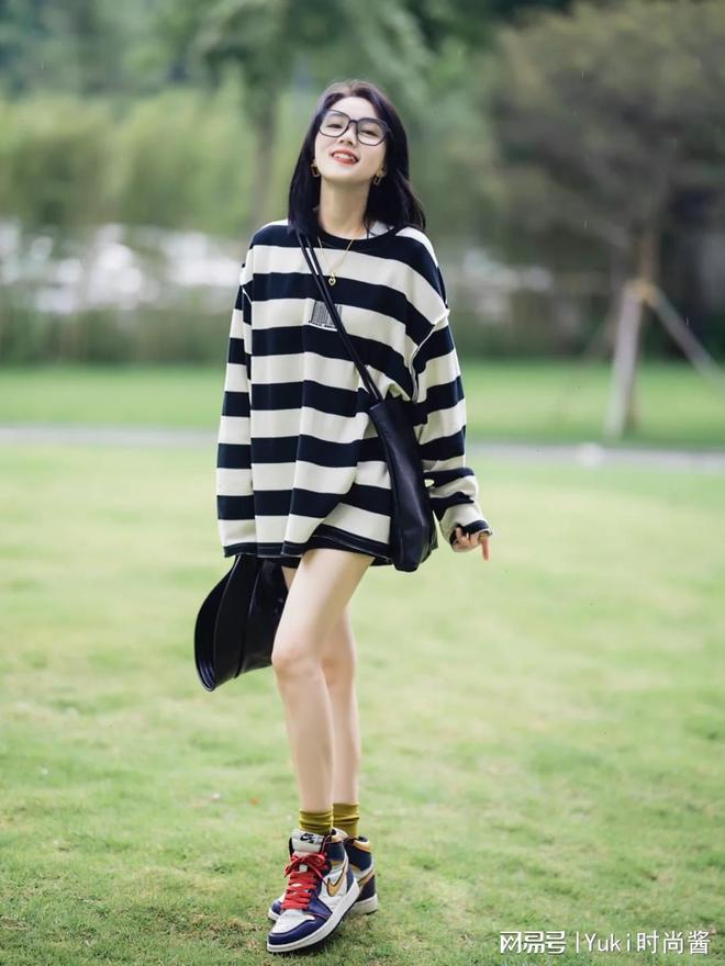 这些才是最适合成熟女性的穿搭高级又简约秋季这么穿很显气质