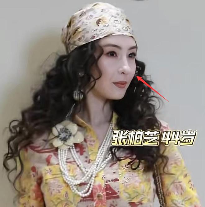 44岁张柏芝被质疑整容鼻头奇怪笑容僵硬生图与精修差距大(图4)