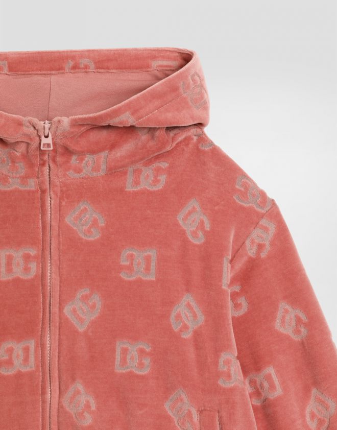 杜嘉班纳女童装新品：DG童趣魅力邂逅时尚新潮流(图3)