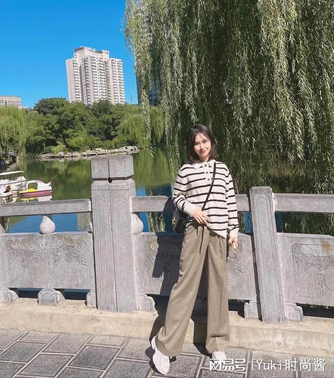 女人年过五十穿衣优雅很重要单品无需太贵合身得体才最重要(图5)