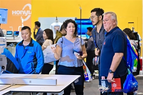 2024 大湾区制衣制鞋展于3月20日在深圳隆重开幕！(图6)