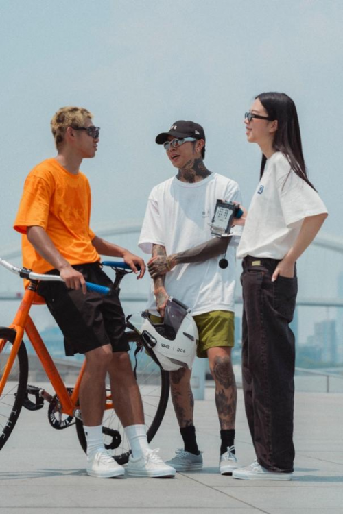 玩物有志Vans 再度携手 DOE 推出限定联名系列(图2)