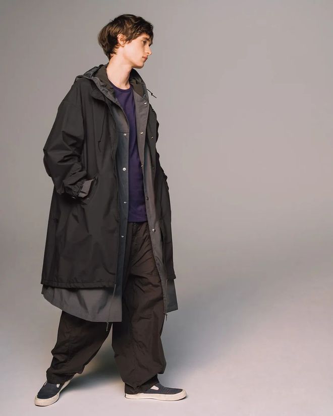 紫标「The North Face」2025年春夏型录曝光定档发售！(图7)