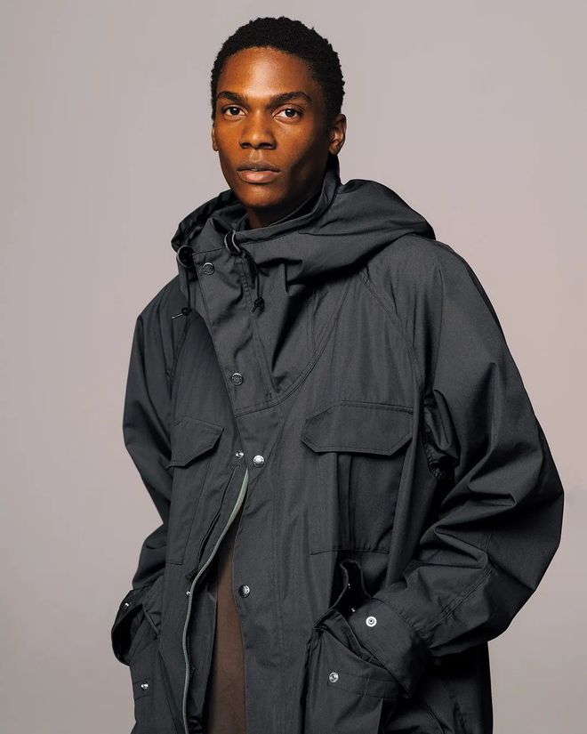 紫标「The North Face」2025年春夏型录曝光定档发售！(图3)
