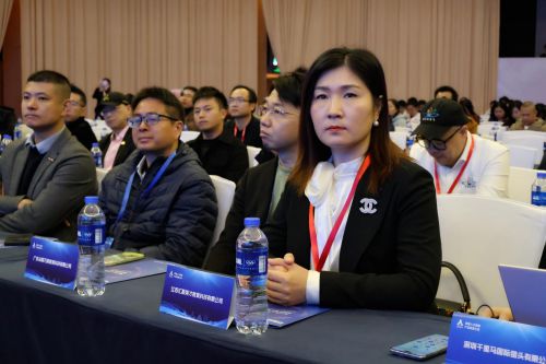 2024首届“深邕人力资源产业发展大会暨国际高层次产业人才发展峰会”圆满落幕汇聚英才教育集团签约南宁市人才集团战略合作伙伴单位(图2)