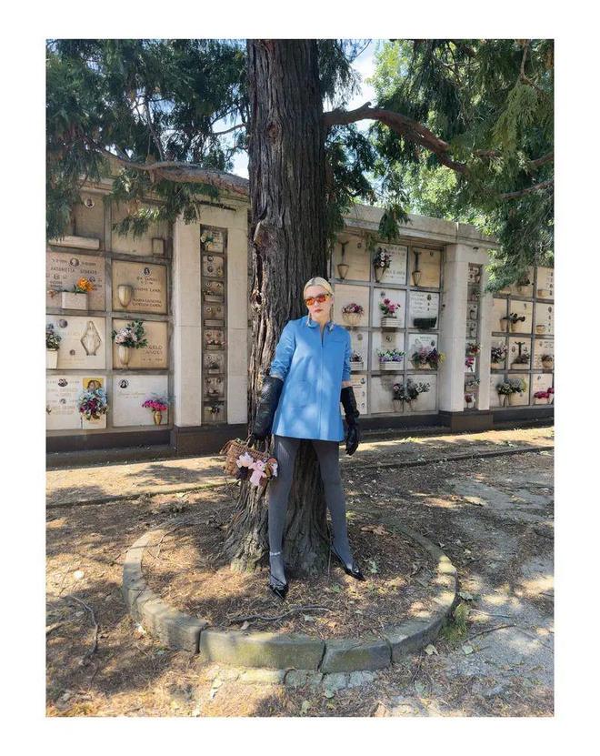 靠「穿搭」揽金 12 亿的 Miu Miu 如何开启「自救之路」(图3)