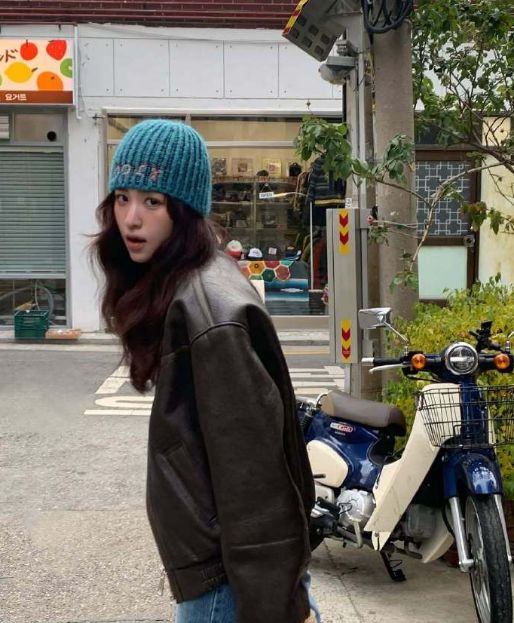 时尚博主Yunnnie的穿搭艺术：高挑身材下的盐系韩风舒适又高级(图2)