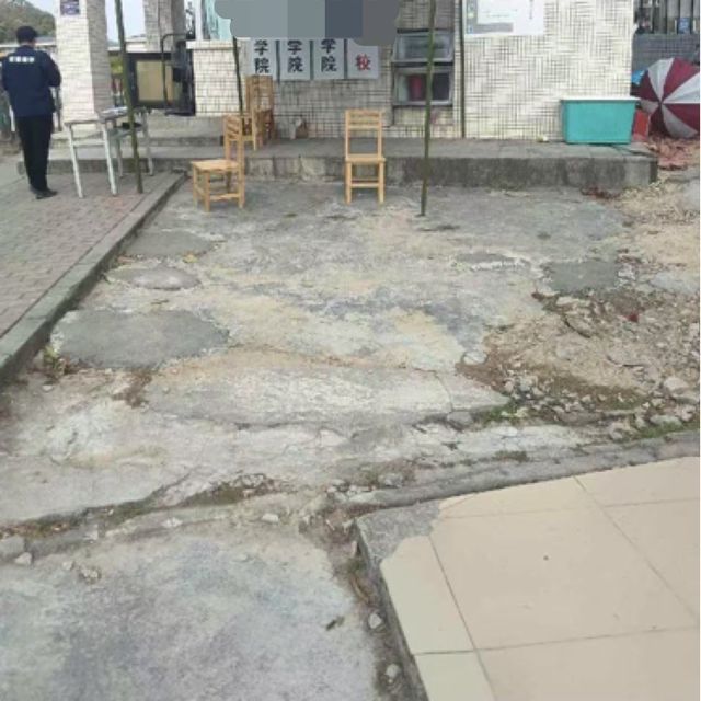 19岁女生在学校宿舍猝死一年学费8千家属发声学校不承担责任(图1)