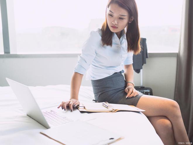 包臀裙为什么深受女人欢迎？(图6)