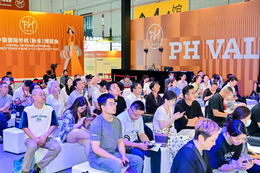 探索针织世界 领略织艺魅力——PH Value秋冬针织展即将璀璨登场(图11)