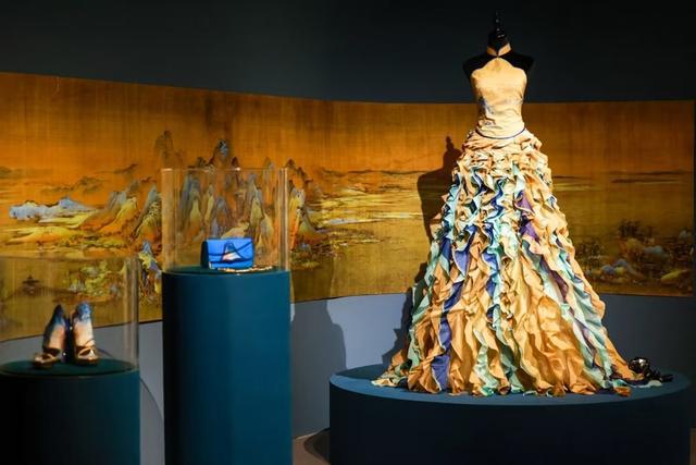 非遗时尚秀场这样逛更有味快来世界技能博物馆看看……(图2)