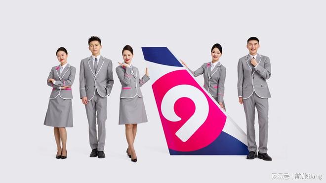 来看!这家航司换新制服了(图2)