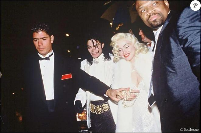 67岁麦当娜男友永远28！“女版小李子”为什么高能量满满(图15)