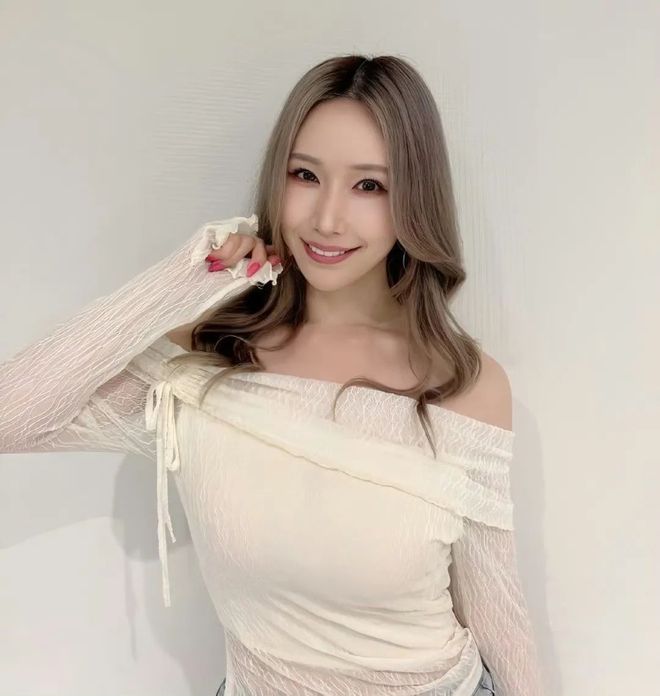 ‼️突发：「佐山爱」确认引退去女团当Idol了