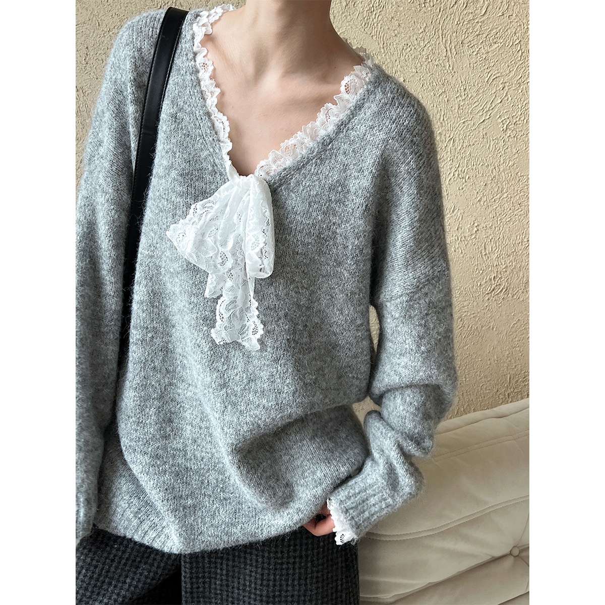 2024夏季必备百慕大牛仔短裤！Gigi搭运动鞋小白袜帅气不输超模！