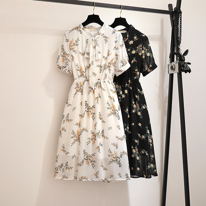 剪纸“穿”身上织就非遗华服梦