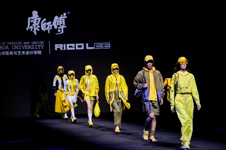 康师傅的“碳中和”风潮吹上了上海时装周的T台(图3)