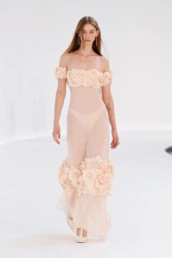 Zimmermann 2024春夏系列精致复古现代流畅的优雅(图9)