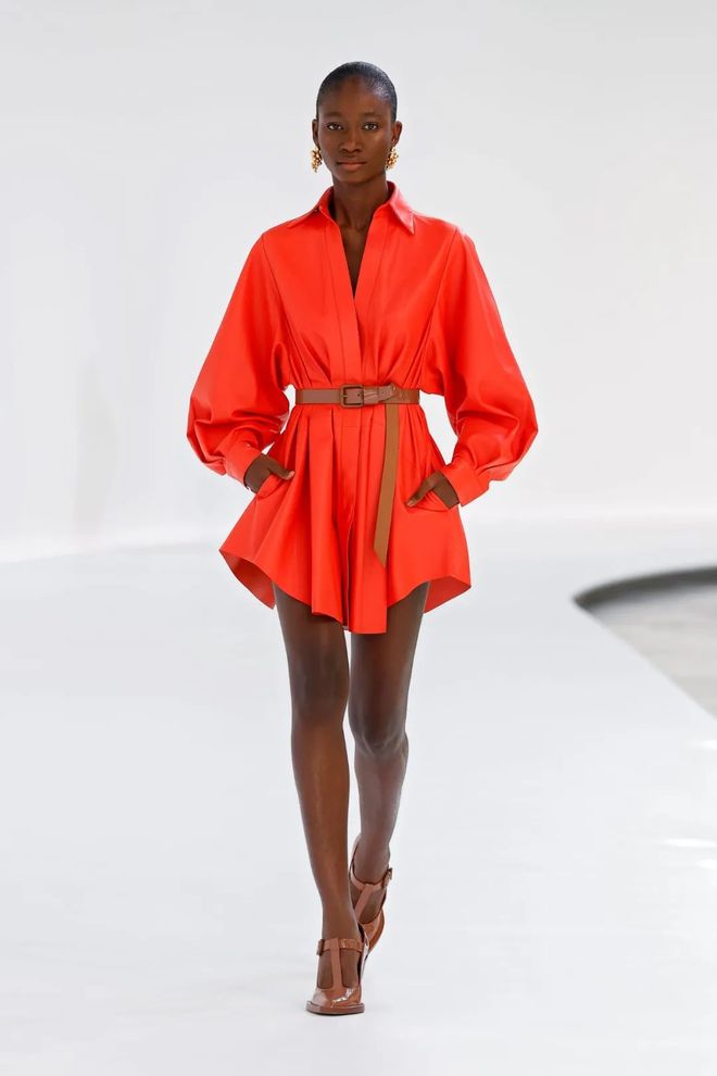 Zimmermann 2024春夏系列精致复古现代流畅的优雅(图24)