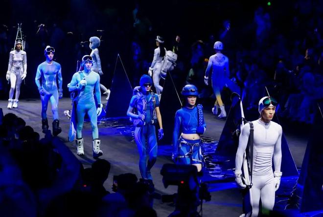 2026春夏上海时装周收官在多元场景中解锁了哪些时尚新境？(图9)