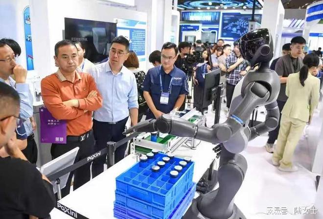 华交会2026上海外贸服装成衣及配件商品展览会3月(图3)