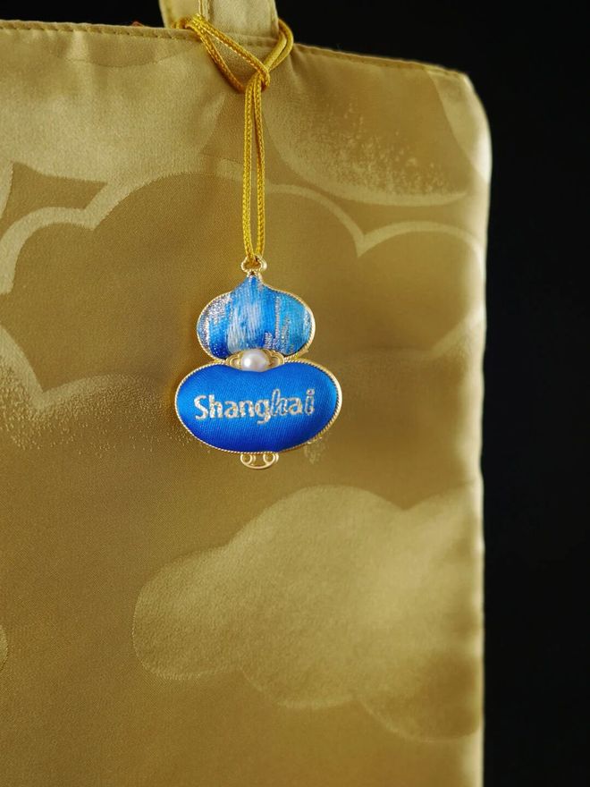 沪喀同心｜艾德莱斯的“双重新生”(图5)