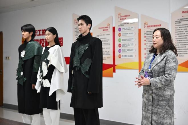 千年技艺“织”入AI芯从一场纺织服装盛会看产业升级(图3)