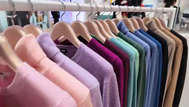 三大服装科技温暖升级优衣库六赴进博开启全新“暖心之旅” 丨进博时刻(图6)