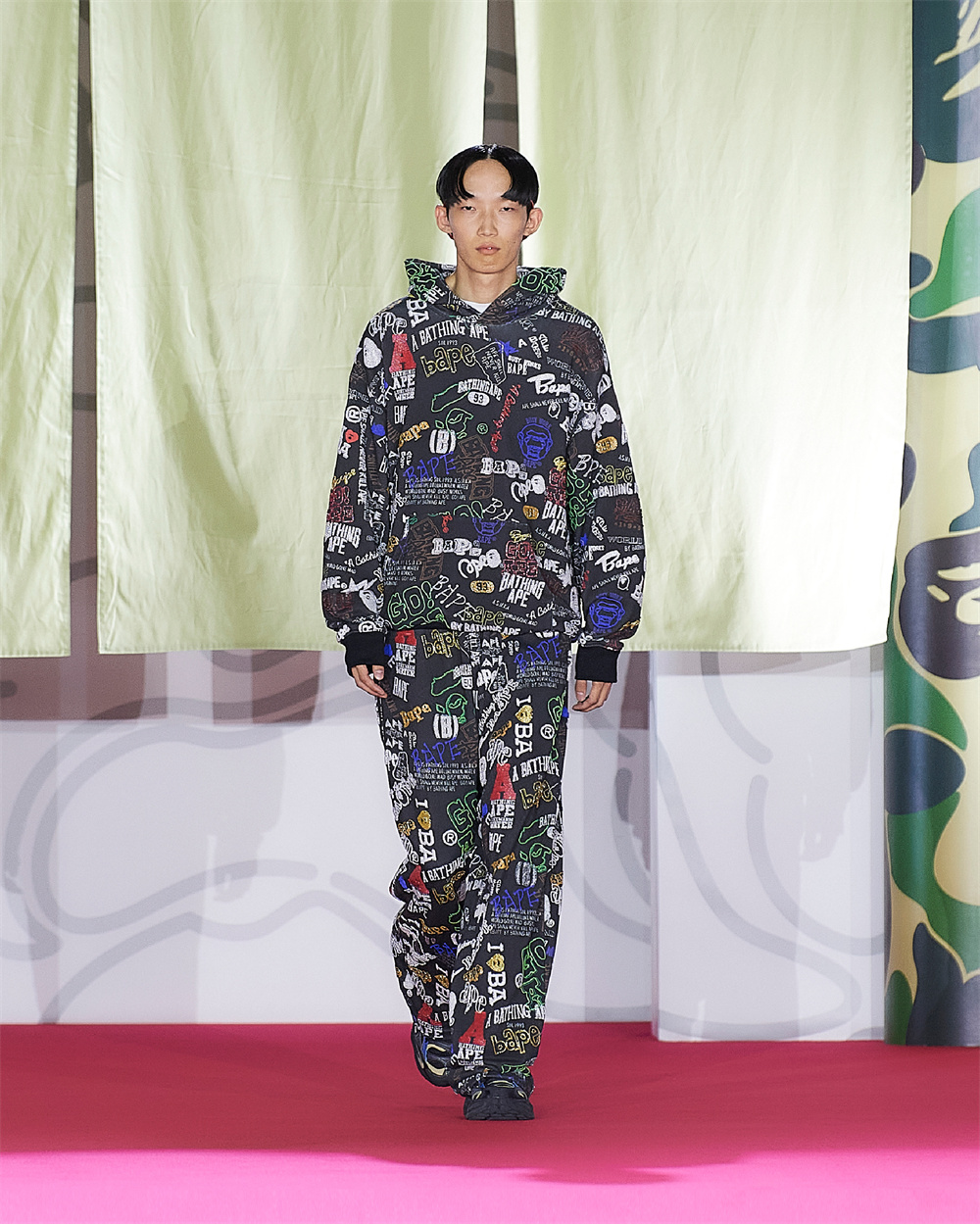 微信上肆意辱骂他人应否承担民事责任？