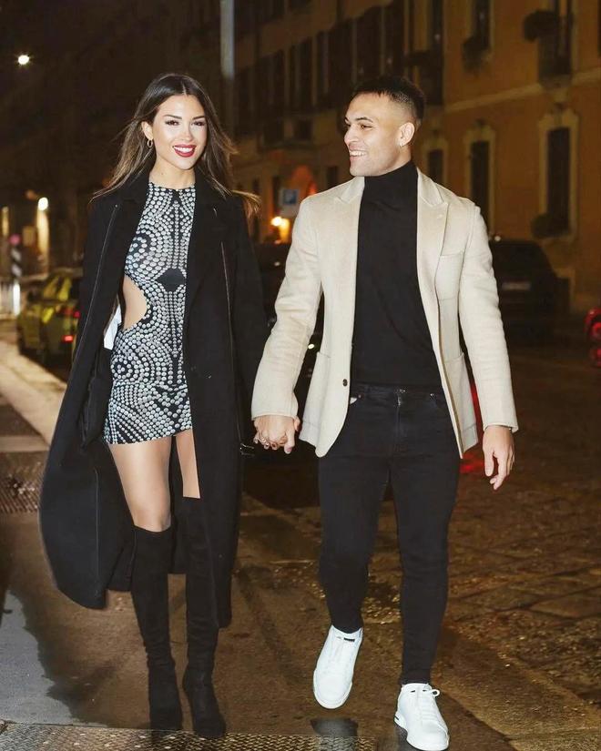 阿根廷劳塔罗资产过亿娶娇妻生儿女人生圆满妻子穿搭挺前卫(图18)