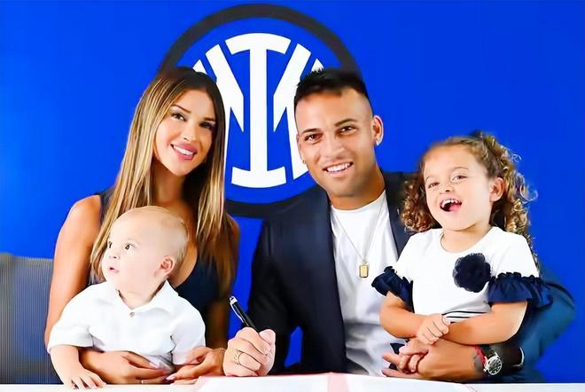 阿根廷劳塔罗资产过亿娶娇妻生儿女人生圆满妻子穿搭挺前卫(图22)