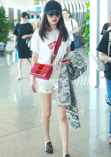 品牌 在父亲节打造Prada魅力男士(图14)