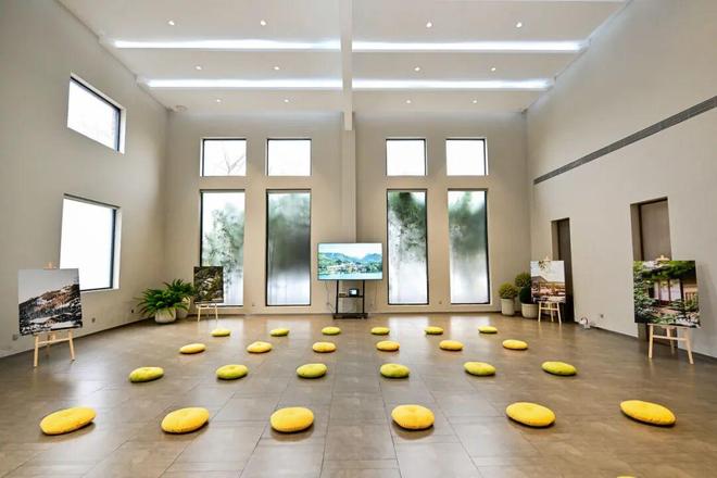 “伊”手快报 在山野、在旅途中、在香气里：冬日的生活方式想象(图7)