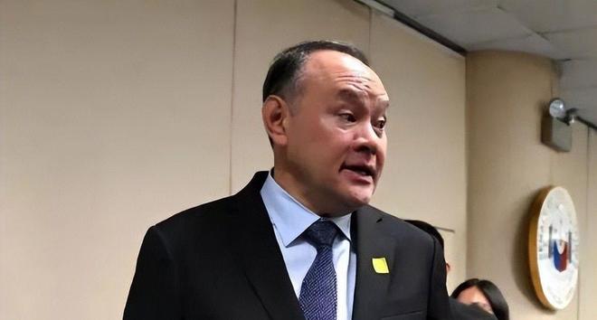 6国已派兵过南海菲防长通告中国不许出手中方直接喷射水炮(图5)