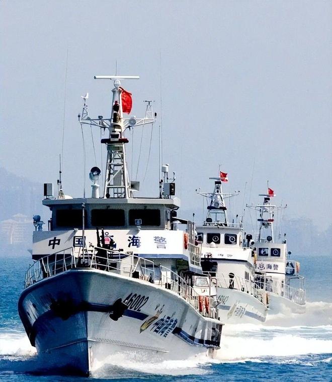 6国已派兵过南海菲防长通告中国不许出手中方直接喷射水炮(图13)