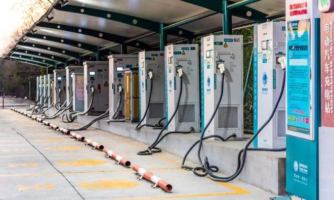 当保时捷也“用不起”自建桩充电行业亟需破局时刻