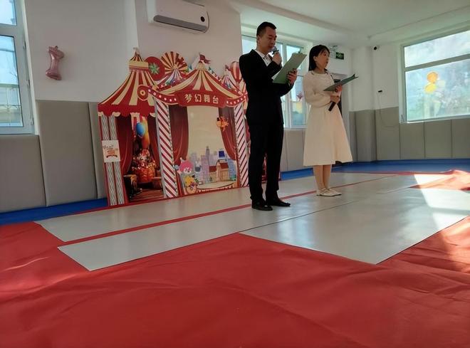 情暖特教 爱伴跨年——指南针爱心志愿者团队与育龙特教学校儿童共赴温暖之约(图5)