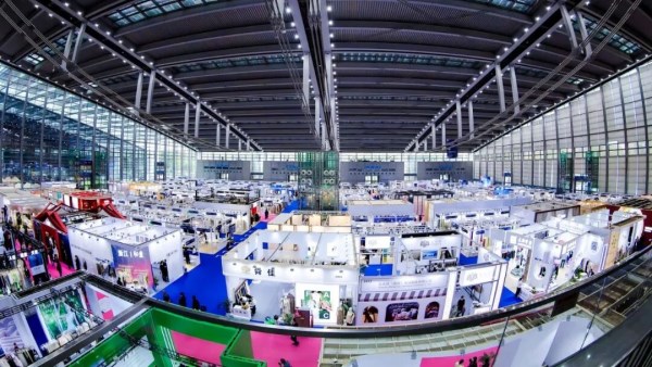 定档2026年4月15-17日第32届FASHION SOURCE时尚之源深圳展：织就时尚表达无限