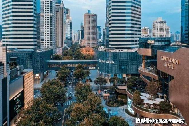 绿城黄浦one(售楼处)官方电话绿城黄浦one售楼中心前台电线楼盘百科楼盘官方网站测评中心电话来电预约看房(图17)