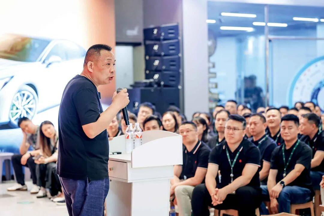 亏损百万她靠“10万元课堂”翻身(图2)