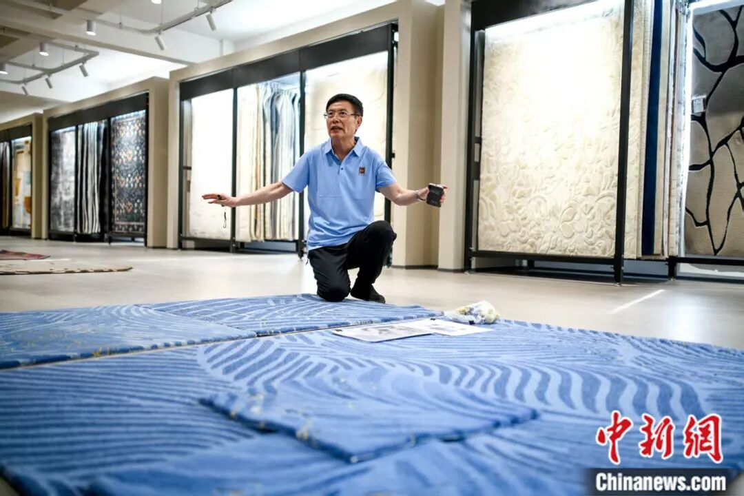 5秒成毯天津这座小镇何以织出全球生意经?(图5)