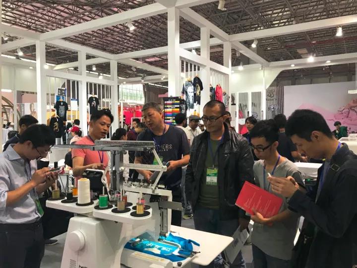 文创经济｜凉山：古老技艺“化身”鲜活文创