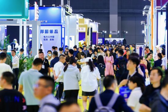 2026LINK FASHION服装展会（上海）5月13-15日即将启幕！(图2)